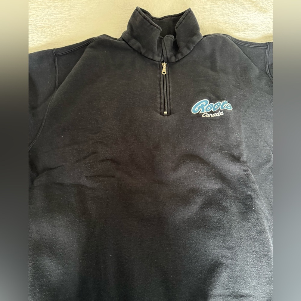 Roots Black Zip-Up Fleece Pullover